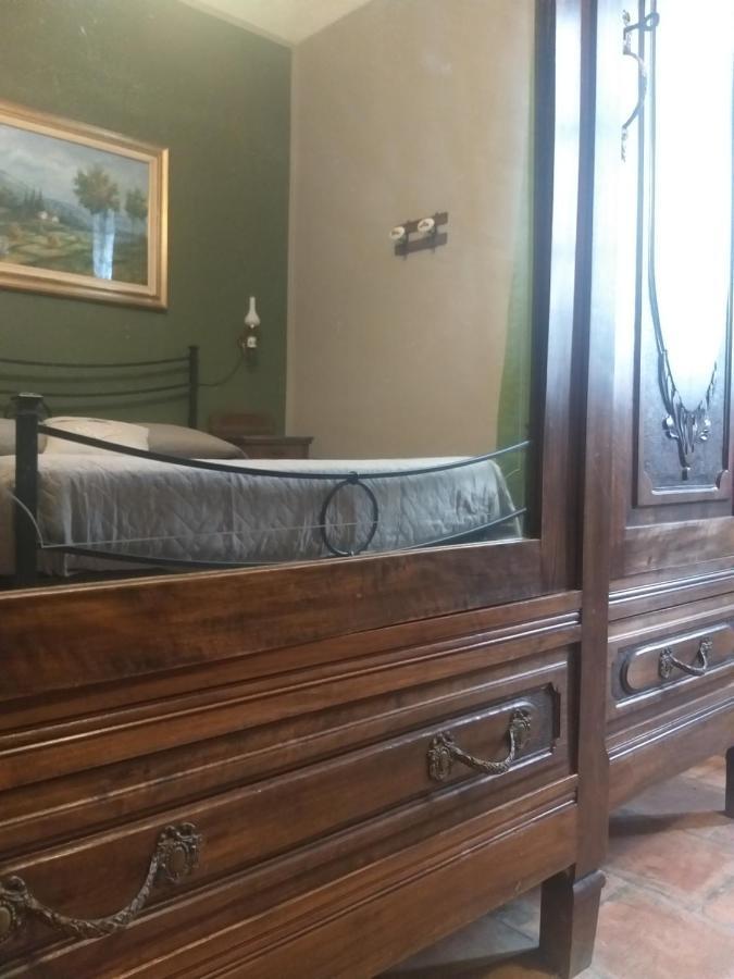 Mosci'S Bed & Beer Panzió San Damiano dʼAsti Kültér fotó